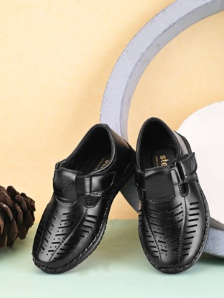 Steprite boys Slipon Velcro Shoes Black